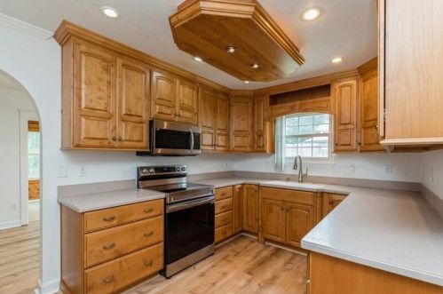 1612 Campbell Dr, Fort Walton Beach FL  32547-1040 exterior