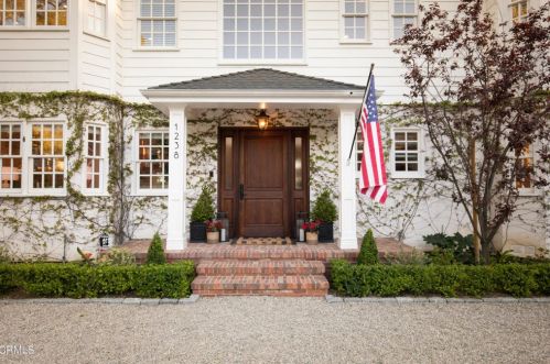 1238 Green Ln, La Canada CA  91011-1703 exterior