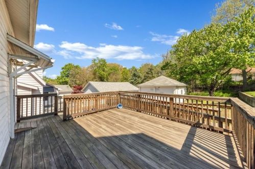 4 Garfield Ave, New Castle PA  16105-2536 exterior