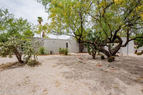 3411 Calle De Beso, Tucson, AZ 85750-2207