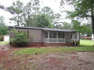 4100 Riverside Dr, Lanexa, VA 23089-9417