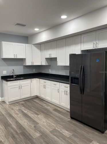 330 Baxter St, De Leon Springs FL  32130-3325 exterior