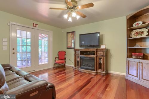 1969 Millport Rd, Lancaster PA  17602-4117 exterior