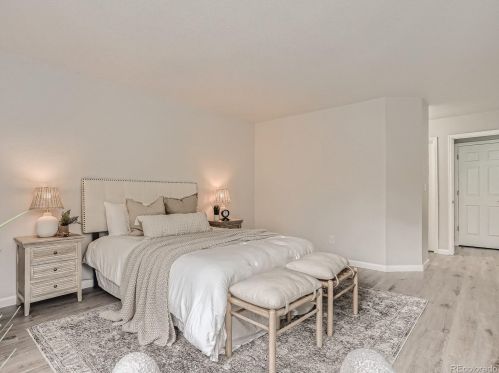 7631 Iowa Ave, Denver CO  80231-5684 exterior