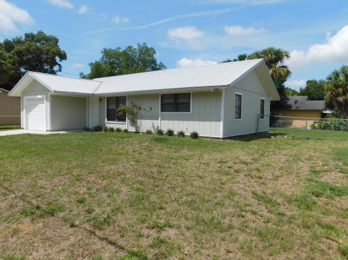 255 36th Ave, Vero Beach, FL 32968-2445