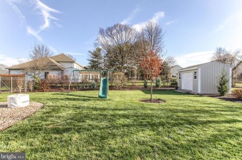 23 Surrey Ln, Navy Sup Dpt PA  17050-7801 exterior