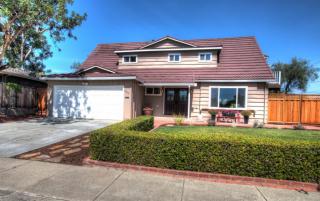 20173 Apple Tree Ln, Cupertino, CA 95014-2001