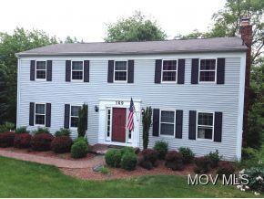 169 Hills Dr, Parkersburg, WV 26104-9220