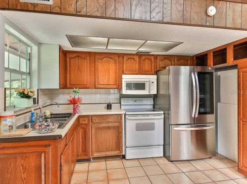 1527 Brittain Ave, Deland, FL 32720-4901