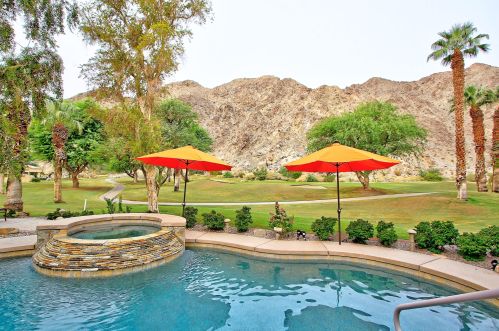 55685 Riviera, La Quinta CA  92253-4750 exterior