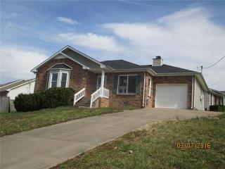 328 Brook Mead Dr, Clarksville, TN 37042-5268