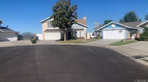 22625 Sarkis Ct, Santa Clarita, CA 91350-3666