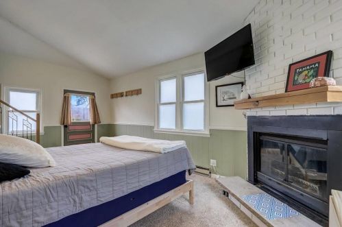 2197 79, Milwaukee WI 53219-1706 exterior