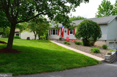 1107 Highland Dr, Navy Sup Dpt, PA 17055-6002