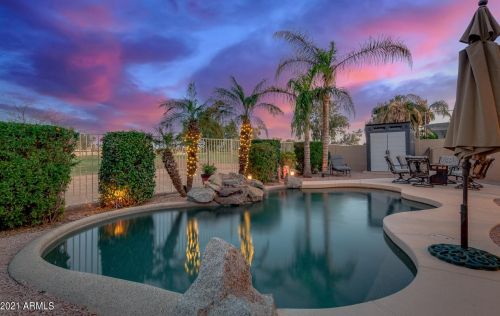 1425 Sandstone St, Gilbert, AZ 85296-4370