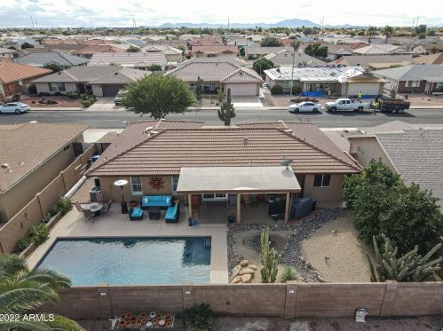 8232 Nido Ave, Mesa, AZ 85209-5274