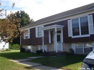 38 Kennedy Ave, Scriba, NY 13126-4051