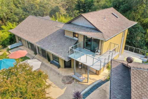 1445 Timberhill Rd, Santa Rosa, CA 95401-3731