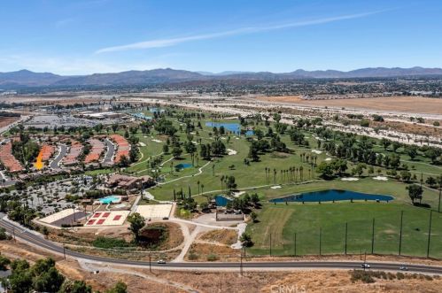 1773 Messina Dr, San Jacinto CA  92583-2955 exterior