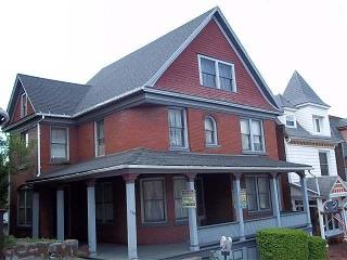 128 High St, Wingate, PA 16823-3002
