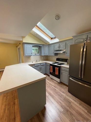 163 Concord St, Bristol, CT 06010-3612