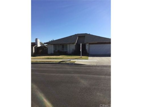 930 Skylark St, Ontario, CA 91761-5860