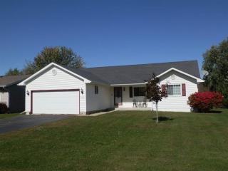 2109 Roosevelt Ave, Beloit, WI 53511-4825