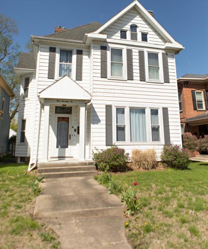 176 High St, Chillicothe, OH 45601-2407