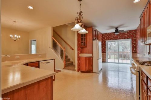 4913 Steeplechase Dr, Macungie PA  18062-8308 exterior