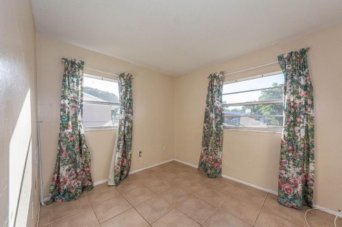 2902 Sheraton Blvd, Fort Pierce FL  34946-1236 exterior