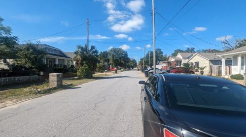 800 Belmont St, Pensacola FL  32501-4912 exterior