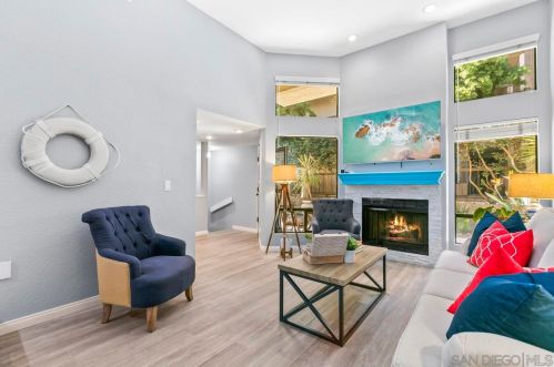 1155 Pacific Beach Dr, San Diego CA  92109-5149 exterior