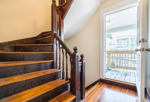 373 Ctr St, Boston MA exterior