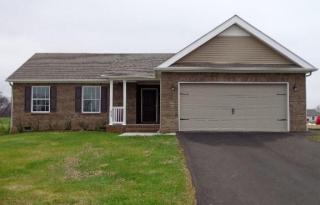 1805 Lakin Ln, Columbia, TN 38401-3276