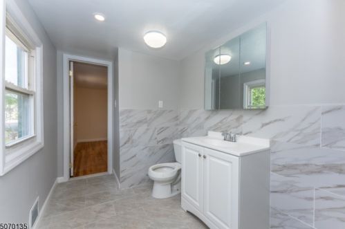202 Scott Ave, Rahway NJ  07065-4515 exterior