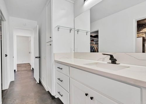 7949 Pasadena Ave, La Mesa CA  91941-7878 exterior