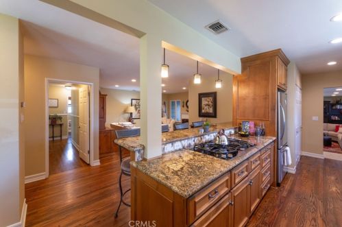 2802 Josie Ave, Long Beach CA 90815-1514 exterior