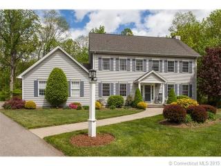 460 Cart Ln, Orange, CT 06477-2101