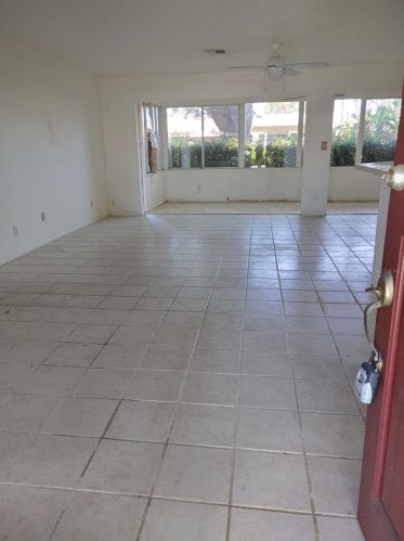 4136 52nd Ave, Saint Petersburg, FL 33714-0022