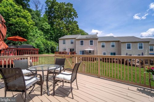 627 Coates Ln, Norristown PA  19406-2558 exterior