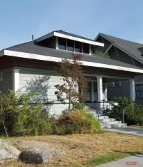 290 E St, Porterville, CA 93257-3538