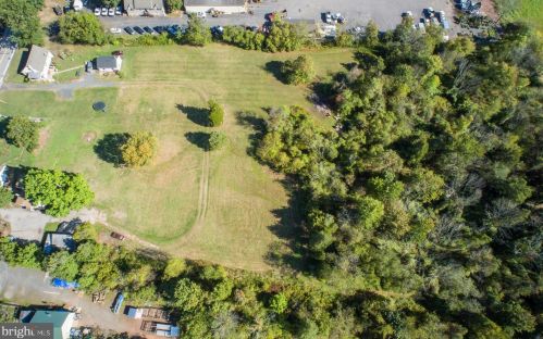 4500 Skippack Pike, Collegeville PA  19473-2033 exterior