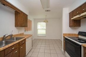 1 Ollerton Dr, Conroe TX  77303-1813 exterior