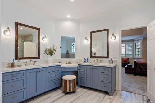 29523 Ridgeway Dr, Calabasas CA exterior