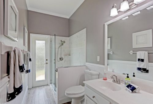 1241 Bimini Ln, West Palm Beach FL  33404-2770 exterior
