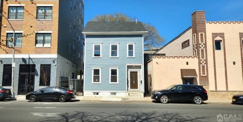 493 Washington St, Newark NJ  07102-1011 exterior