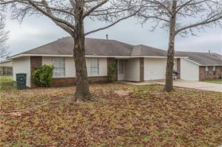 3393 Buckeye St, Fayetteville, AR 72704-5746