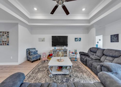 69 Hammock Oaks Blvd, Freeport FL  32439 exterior