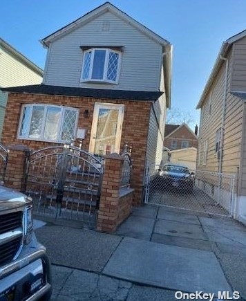 104-52 124th St, Jamaica, NY 11419-3307