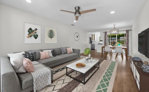 1455 Highridge Dr, Oceanside CA  92056-3050 exterior